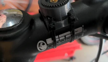 База, совместимая с Quad Lock База, совместимая с Quad Lock