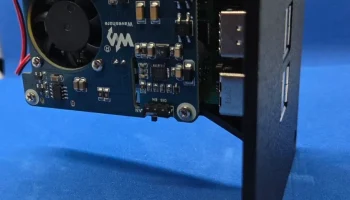 Экран BTT PiTFT50 и крепление Raspberry Pi 4 - 2U, 10 дюймов 2