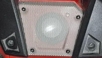 Держатель Milwaukee M12 Radio 2590-20 Настенное крепление