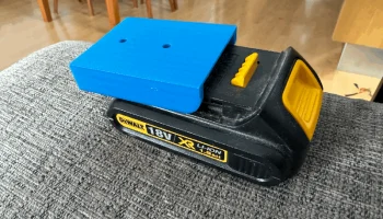 DEWALT - Drž&aacute;k na batterii/Держатель батареи 18/56V XR 4