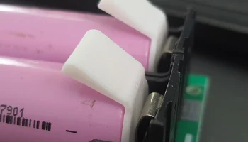 Insulating DUMMY for batteries