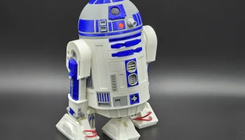 Модель дроида-астромеха R2D2