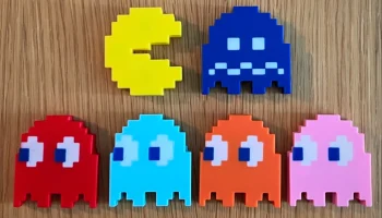 8-битная игрушка-непоседа Pacman Vulnerable Ghost с магни... 1