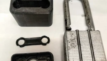 Сменный чехол для навесного замка Master Lock 1