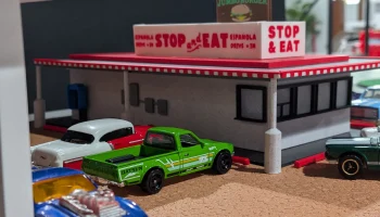 Набор моделей "Stop & Eat Drive-In" - диорама в масштабе ... 3
