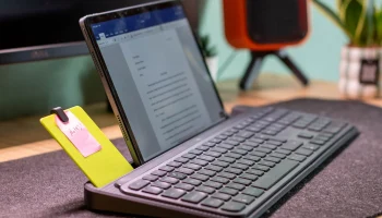 Logitech MX Keys - клавиатурная станция 2