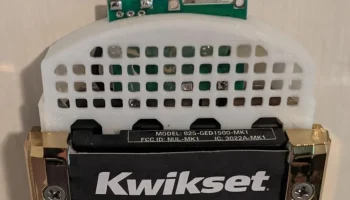 Батарейный отсек с засовом Kwikset Kevo 2
