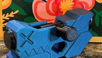 TikTok Bolt Action Игрушка-непоседа