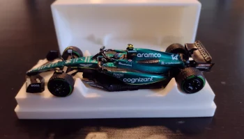 Защитный корпус для моделей гоночных автомобилей 1:43(F1... Защитный корпус для моделей гоночных автомобилей 1:43(F1...