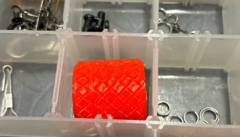 Контейнер с завинчивающейся крышкой для Plano Box... 1