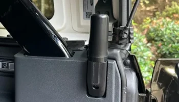 Крепление антенны Bronco GMRS 1