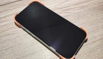 Чехол для iPhone 16 Чехол для iPhone 16