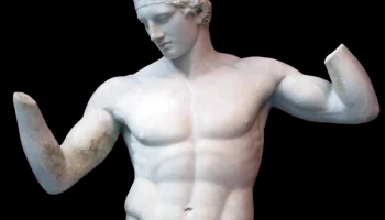 Ваза Diadumenos Ken Torso Sprial 3