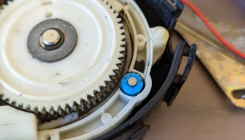 Ролик для антенны E30 Power