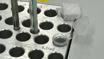 Замок крышки микроцентрифужной пробирки Eppendorf 1