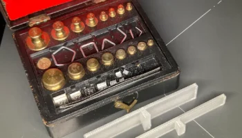 Крышки для калибровочных гирь OHAUS 5601 1