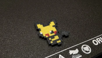 Пиксельный магнит MMU Pichu