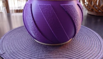 чаша с нечеткими линиями