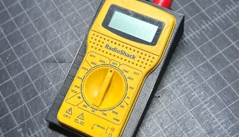 Мультиметр Radio Shack Новый корпус для вилок типа "банан" 1