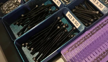 Короткая корзина Gridfinity в режиме вазы 1x2 с магнитами... 1