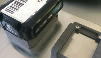 Литий-ионный аккумулятор Makita 12 В, настенное креплени... 5