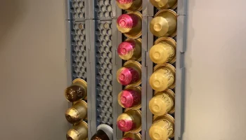 магнитный расширяемый дозатор капсул Nespresso......... 1