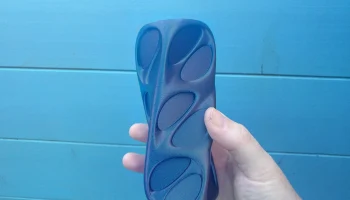 Alien Vase 1