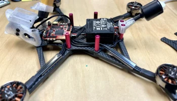 Детали AOS LR5: крепление GPS, крепления антенны, полозья... 1