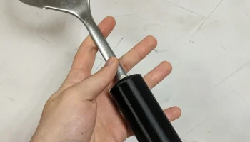 Ручка для кухонных принадлежностей