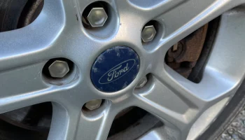 Центральный колпак Ford Mondeo mk4. 2