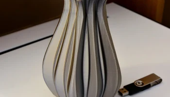 Vase 838