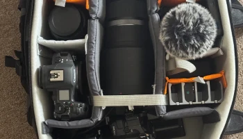 Держатель для батарей Canon LP-E6 на 8 шт.
