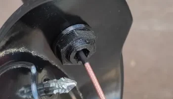 Опорная антенна спиральная CNH T7 1