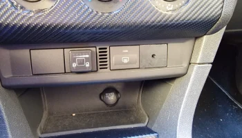 Накладка кнопки AUX Ford Focus mk2 Накладка кнопки AUX Ford Focus mk2