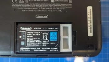 Прокладка для аккумулятора Nintendo 3DS XL 2