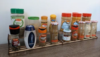 Spice rack