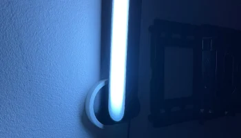 Настенное крепление Phillips Hue Light Bar