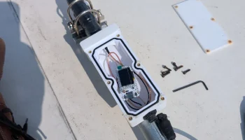 Герметичная коробка для размещения на мачте Meshtastic 0