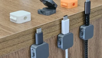 Держатели для USB кабелей 0