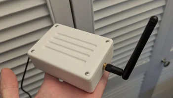 Защищенная коробка для радио устройств 1