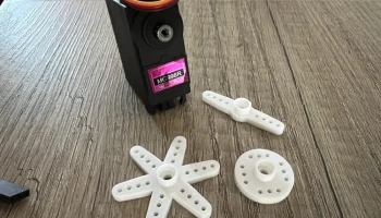 Кронштейны для сервомоторов MG90S и MG996R 3