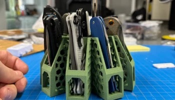 Карусель для хранения карманных складных ножей 4