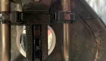 КРЕПЛЕНИЕ НА ВЕЛОСИПЕДНОЕ СЕДЛО AIRTAG 7