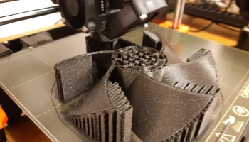 Большой ВЕНТИЛЯТОР, напечатанный на 3D-принтере...... 2