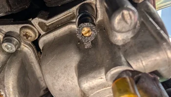 Ограничительная крышка винта для воздуха/смеси Honda........