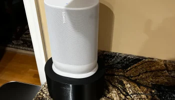 Подставка для динамиков Sonos с держателем кабелей........