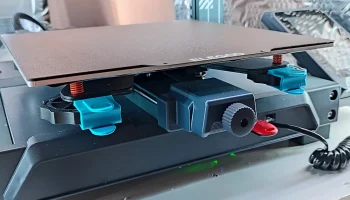 Зажимы для фиксации выравнивающего механизма Elegoo Neptu... 2