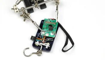 MoleBox: цифровой датчик силы для школьных измерений........ 4