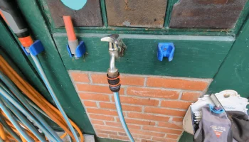 Универсальное настенное крепление для насадок и аксессуар.. 3