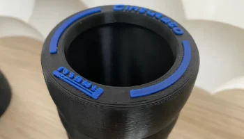 Держатель для ручек / ящик для инструментов F1 Tyres........ 3